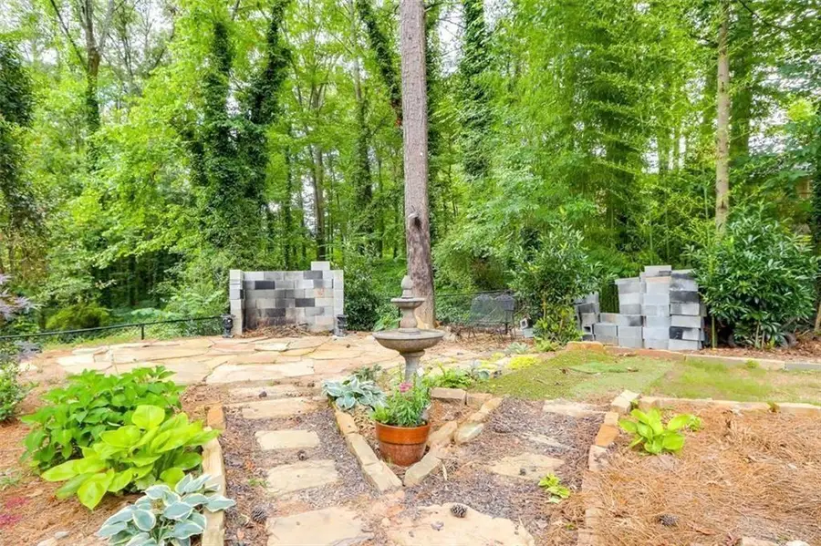 392 Greenfield Court, Marietta, GA 30068 - #2