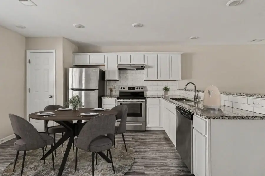 720 Keeshono Street, Union City, GA 30291 - #3