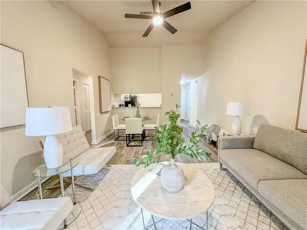 382 Teal Court, Roswell, GA 30076