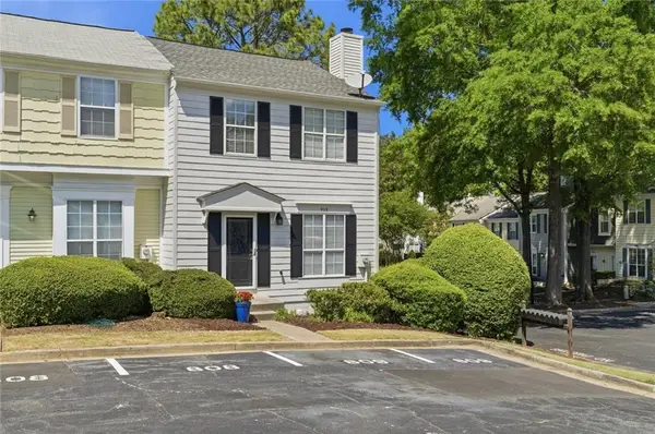 809 Wedgewood Way, Atlanta, GA 30350