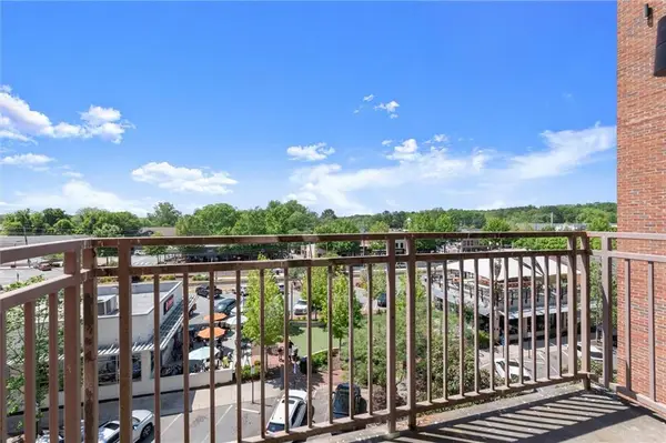 360 Chambers Street #305, Woodstock, GA 30188