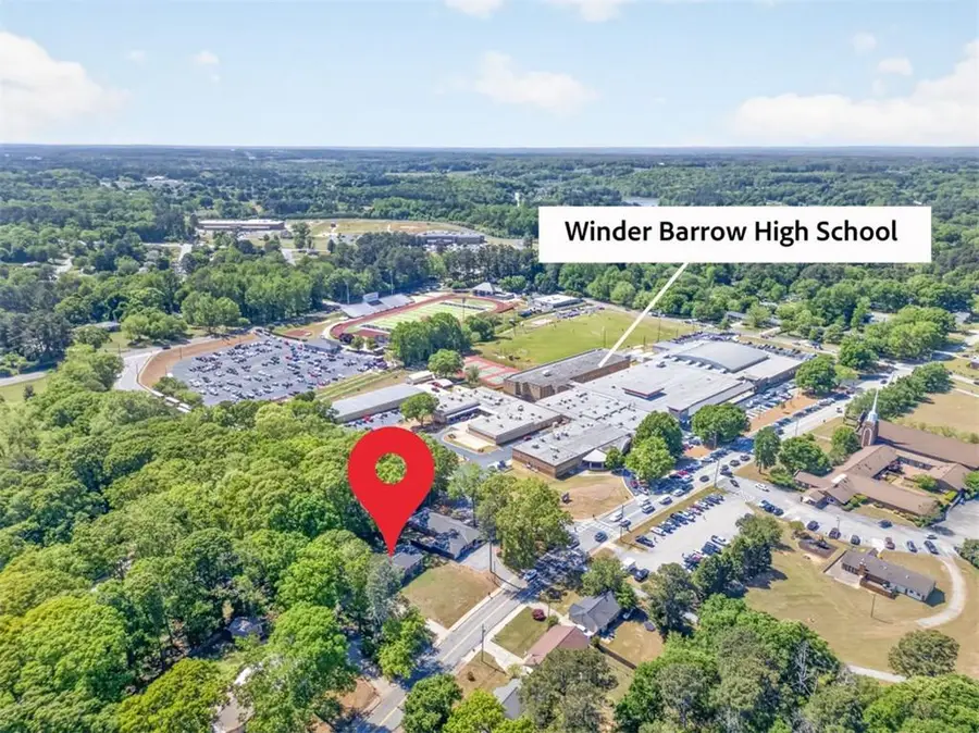 234 N 5th Avenue, Winder, GA 30680 - #3