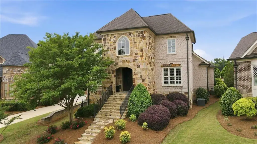 5869 Chickasaw Lane, Braselton, GA 30517 - #1