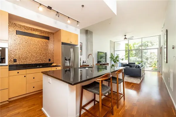 130 Arizona Avenue Ne #204, Atlanta, GA 30307