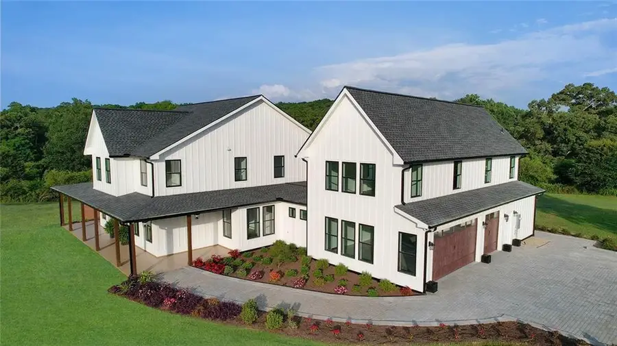 6438 E Cherokee Drive, Canton, GA 30115 - #2