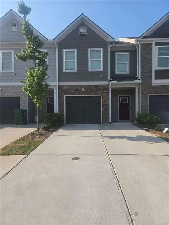 5811 Calle Vista Drive, Lithonia, GA 30058