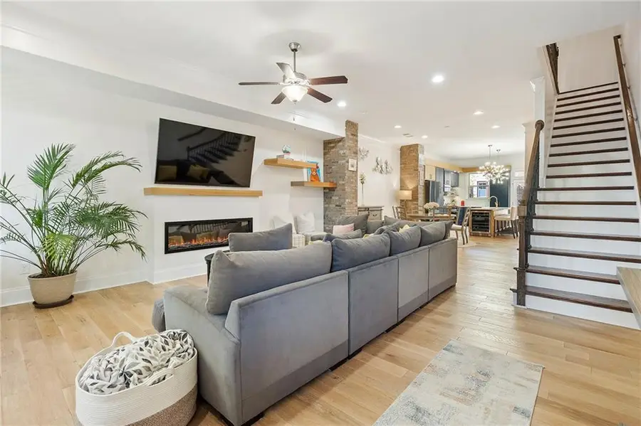 1147 Holly Avenue, Dunwoody, GA 30338 - #3