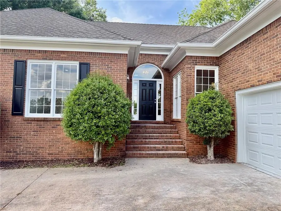 3607 Hampstead Lane Ne, Roswell, GA 30075 - #2