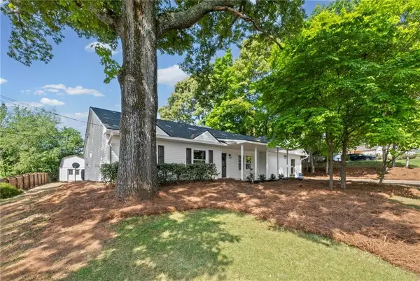 213 Colemans Bluff Drive, Woodstock, GA 30188