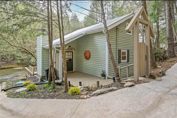 196 Whitewater Path, East Ellijay, GA 30536