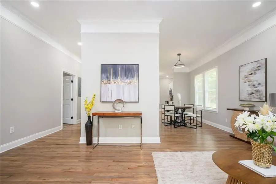 1055 Victory Drive Sw, Atlanta, GA 30310 - #2