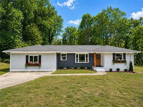 3152 Columbia Woods Drive, Decatur, GA 30032