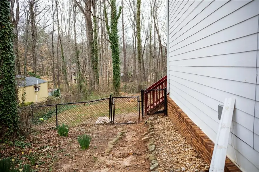 917 Chartley Drive Sw, Lilburn, GA 30047 - #3