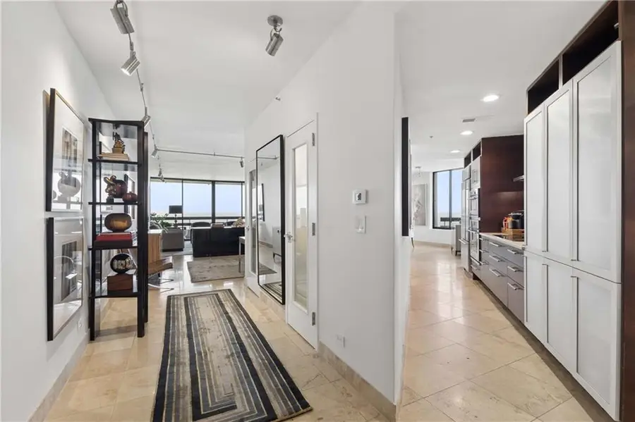 2660 Peachtree Road Nw #39D, Atlanta, GA 30305 - #3