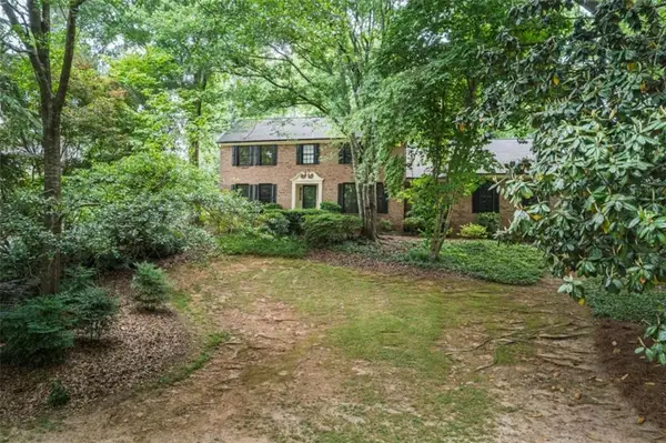 3521 Harvest Moon Trace, Lilburn, GA 30047