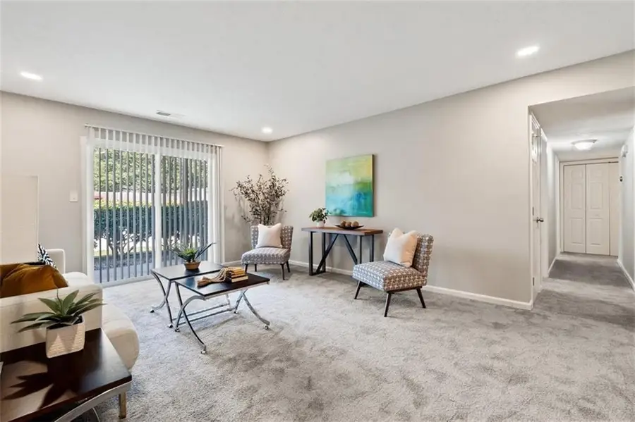 1701 Hawthorne Avenue, Atlanta, GA 30337 - #2