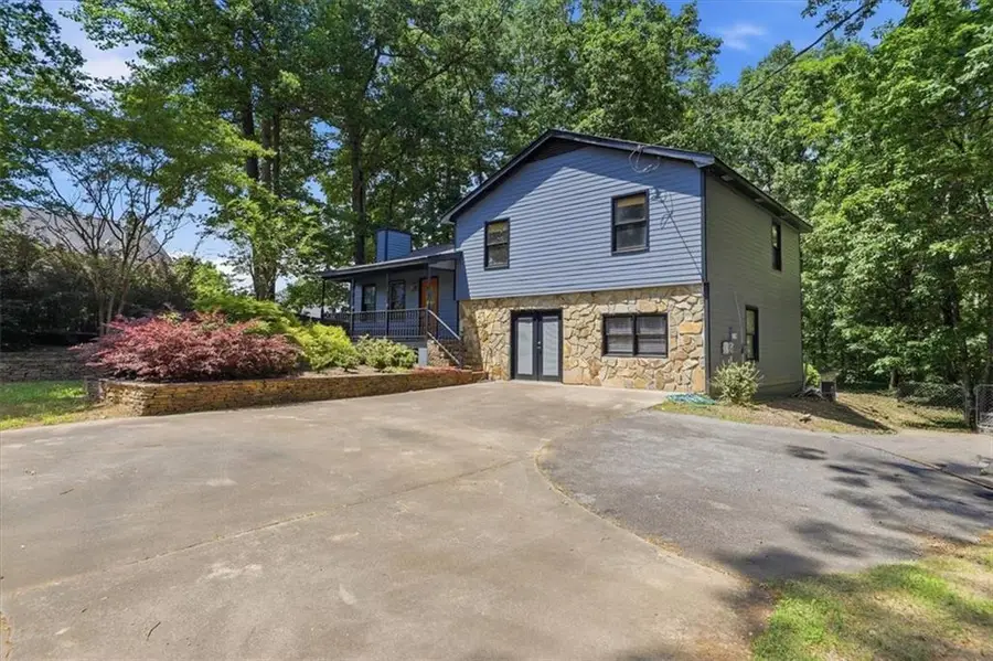 2845 Sardis Drive, Buford, GA 30519 - #2