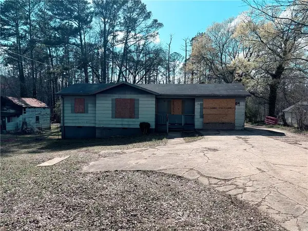 5475 Stonewall Tell Road, Atlanta, GA 30349