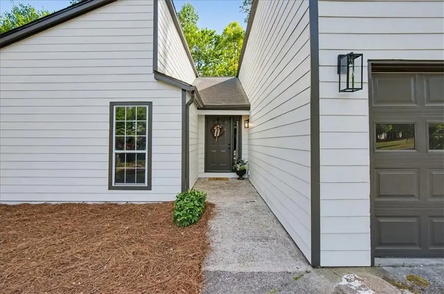 5985 Bayside Drive Nw, Acworth, GA 30101 - #2