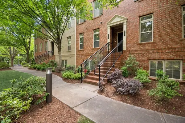 6409 Paulson Place, Sandy Springs, GA 30328