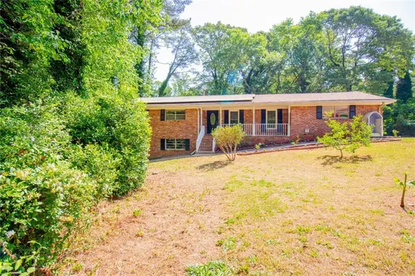 976 Dogwood Way, Norcross, GA 30093