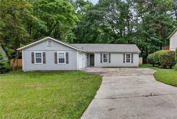 4763 White Oak Path, Stone Mountain, GA 30088