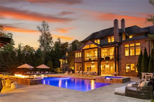 475 Heards Ferry, Atlanta, GA 30328