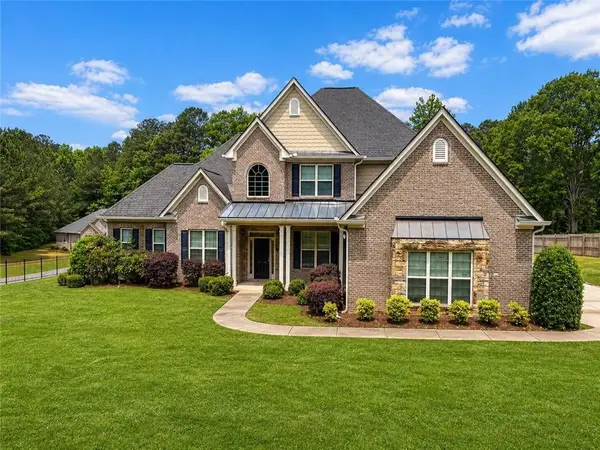 125 Trustin Lake Drive, Fayetteville, GA 30214