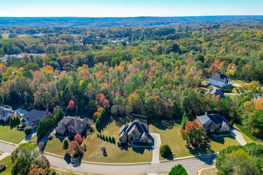940 Chateau Forest Road, Hoschton, GA 30548 - #2