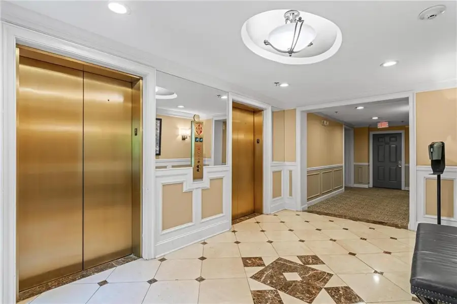1102 River Green Drive Nw, Atlanta, GA 30327 - #2