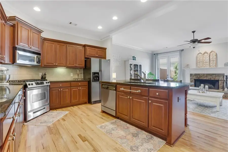 1542 Ridenour Parkway Nw, Kennesaw, GA 30152 - #3