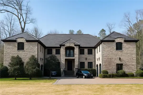 645 Londonberry Road, Atlanta, GA 30327