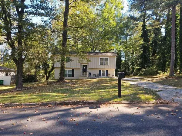 1820 Glenhaven Circle, Decatur, GA 30035