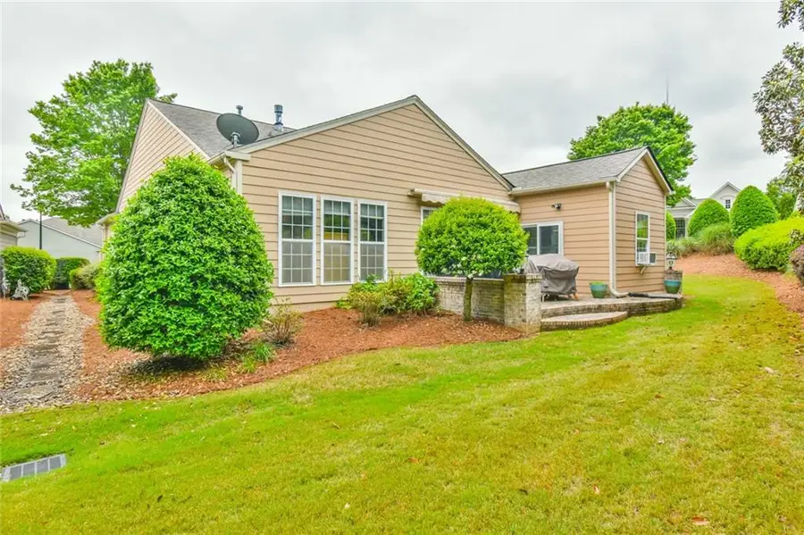 6305 Ashwood Lane, Hoschton, GA 30548 - #3