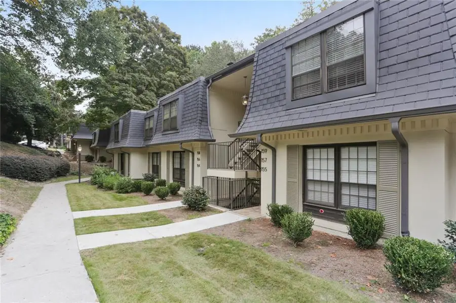 158 Maribeau Square Nw, Atlanta, GA 30327 - #2