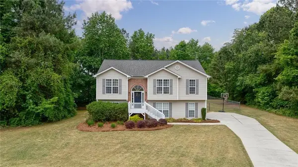 136 Silverstone Circle, Jefferson, GA 30549