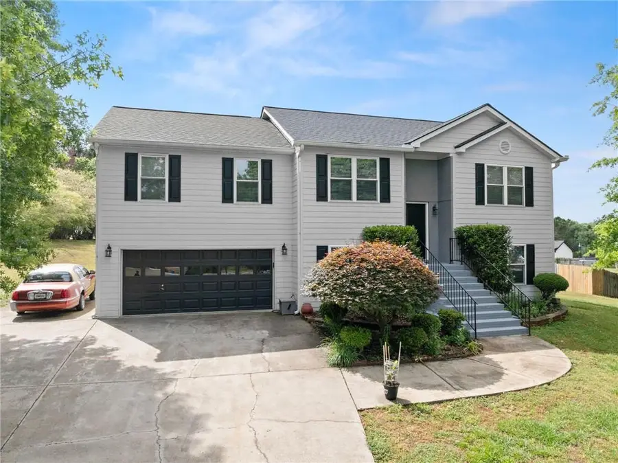 4570 Summerset Drive, Gainesville, GA 30507 - #2