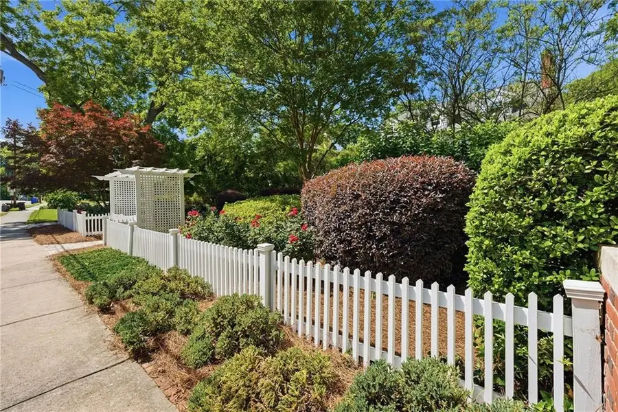 235 The Prado Ne, Atlanta, GA 30309 - #2