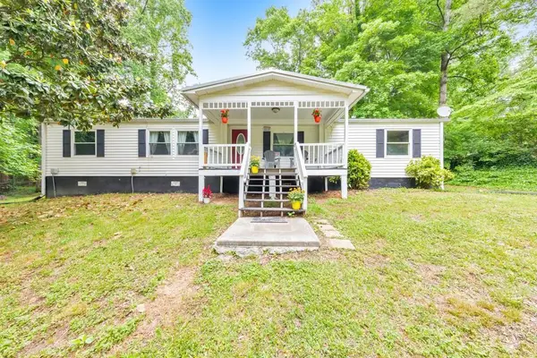 4368 Clark Circle Se, Acworth, GA 30102