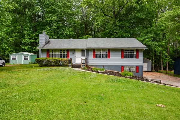 2409 Red Fox Run Nw, Acworth, GA 30101