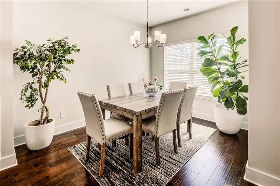 3793 Oxford Circle, Chamblee Doraville, GA 30340 - #2