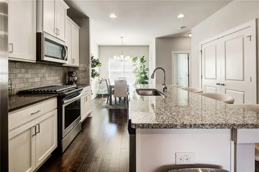 3793 Oxford Circle, Chamblee Doraville, GA 30340 - #3