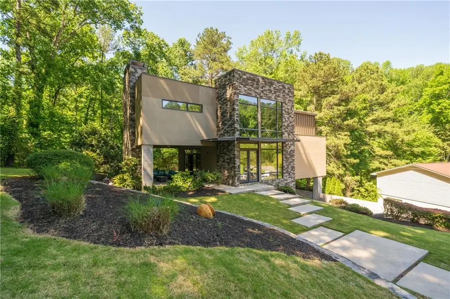 643 Larchmont Circle Nw, Atlanta, GA 30318 - #3
