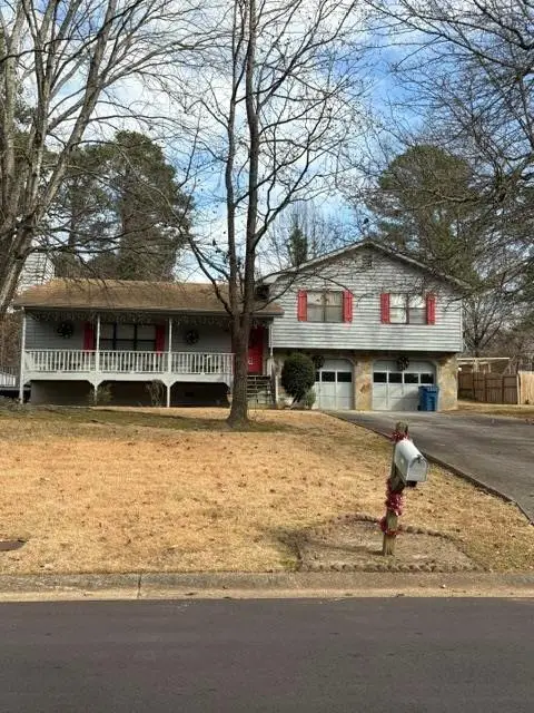 1208 Gate Post Lane, Lawrenceville, GA 30044 - #1