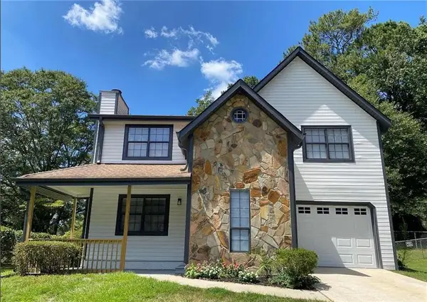 2878 Old South Drive, Jonesboro, GA 30236