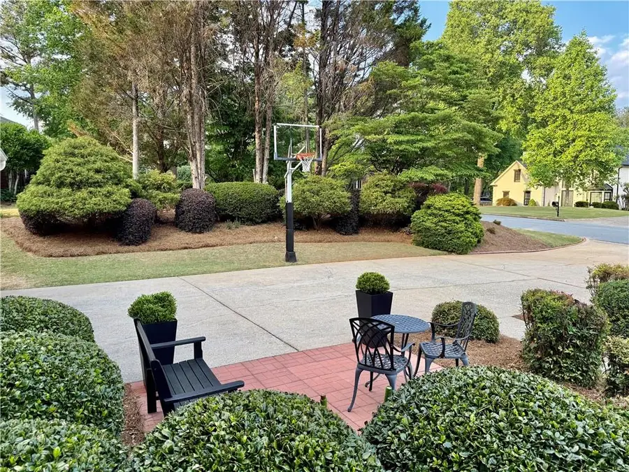 11210 Surrey Park Trail, Johns Creek, GA 30097 - #2