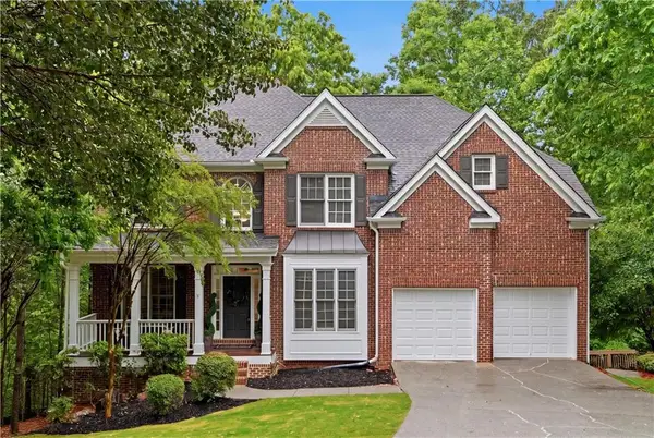 682 Montglade Court, Suwanee, GA 30024
