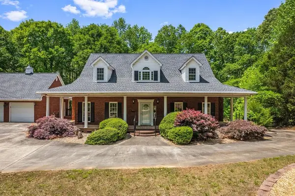 1136 Cole Lake Road, Dallas, GA 30157