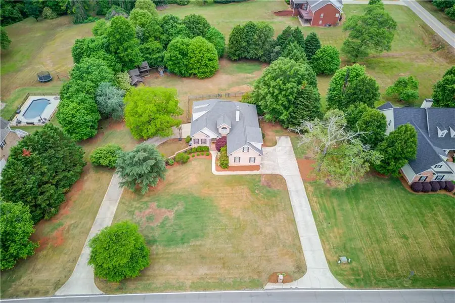 5667 Britt Whitmire Road, Gainesville, GA 30506 - #2