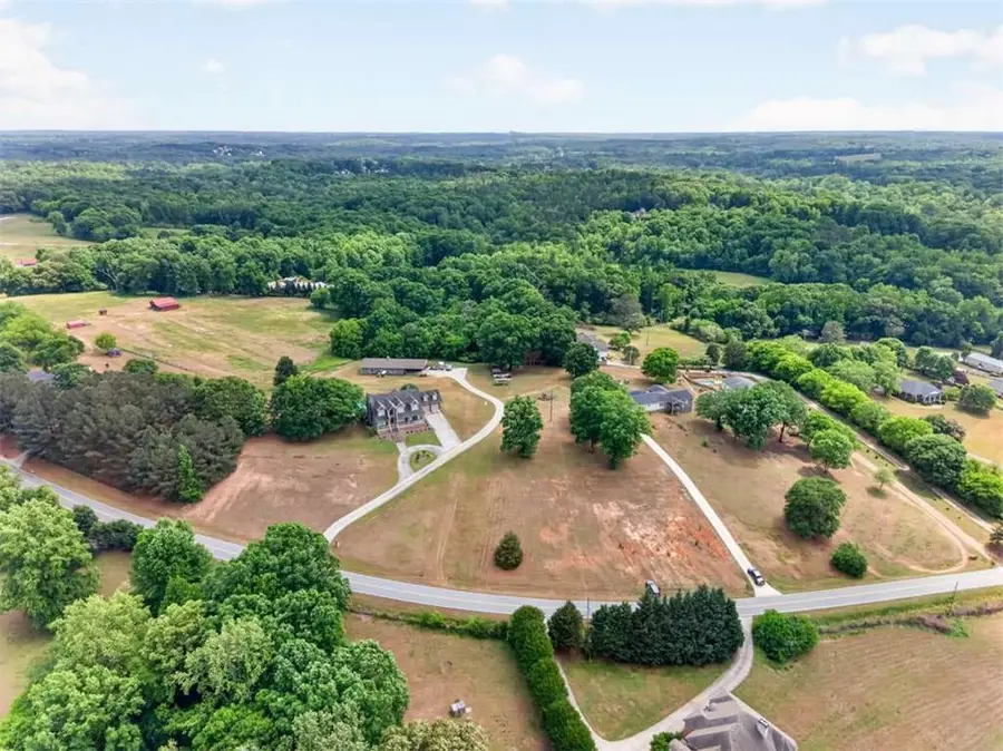 675 Marshall Clark Road, Hoschton, GA 30548 - #3